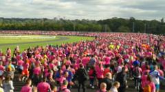 Odysséa Paris 2016 : foule rose à l'hippodrome de Vincennes